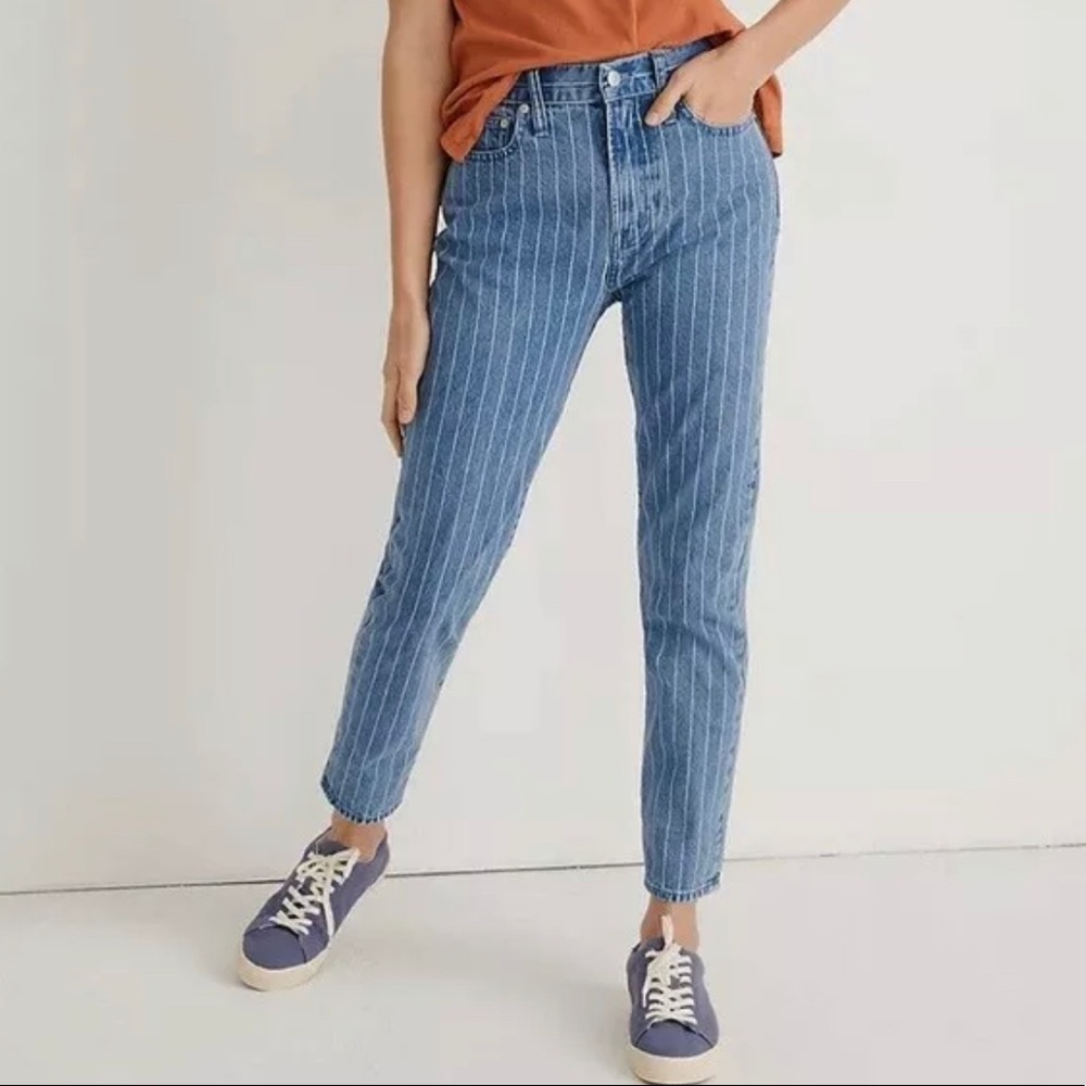 Madewell Women's 25 • The Perfect Vintage Crop Blue Pinstripe Straight Leg Jeans